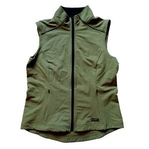 Kerrits Vest Womens Medium Green Softshell Riding Equestrian vest jacket EUC